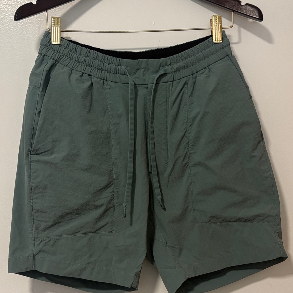 Lululemon Athletic Shorts | Size 30